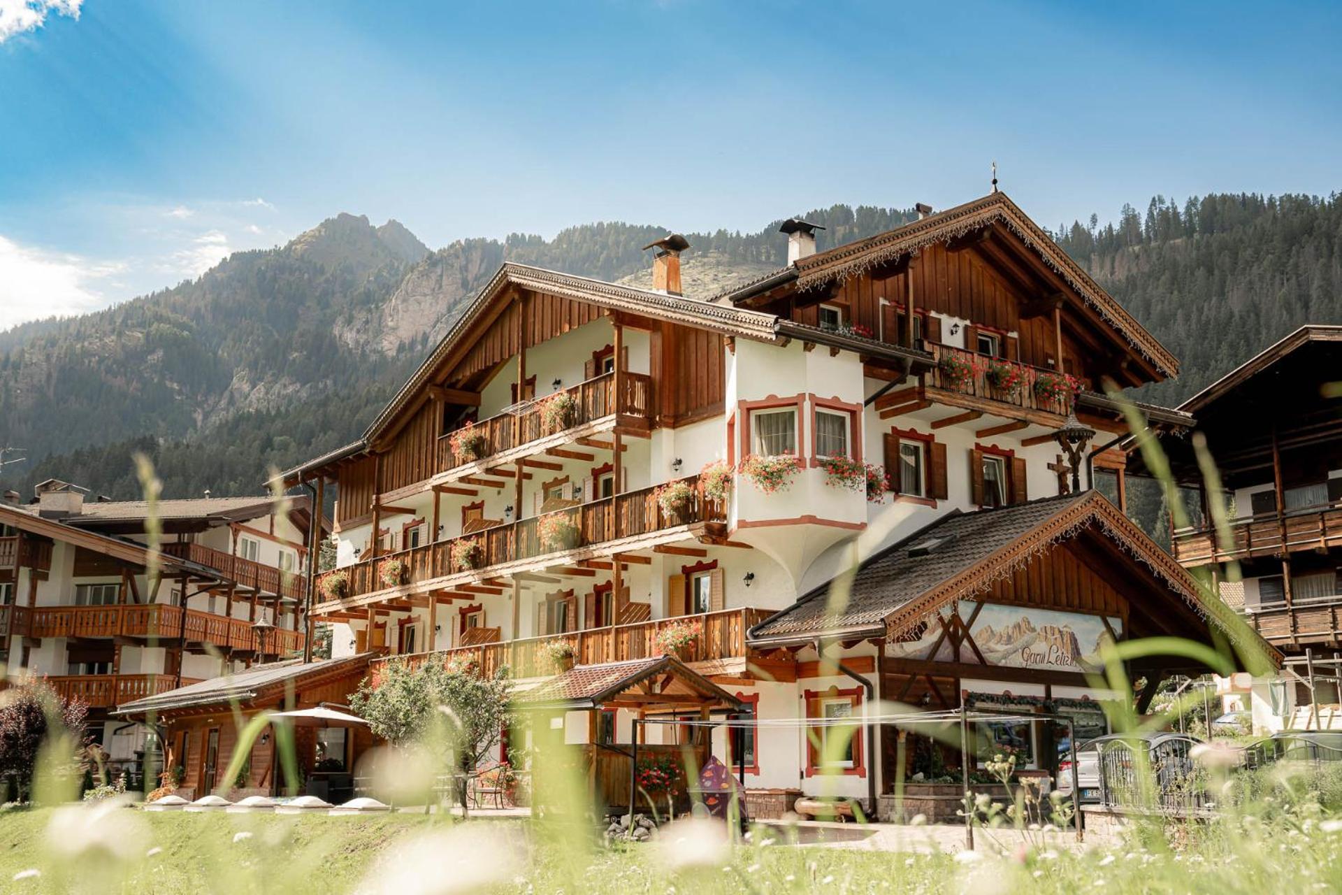 Bed and Breakfast Garni Letizia Кампителло-ди-Фасса Экстерьер фото